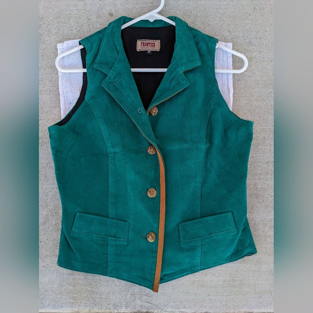 Phoenix USA Turquoise suede size M vest.